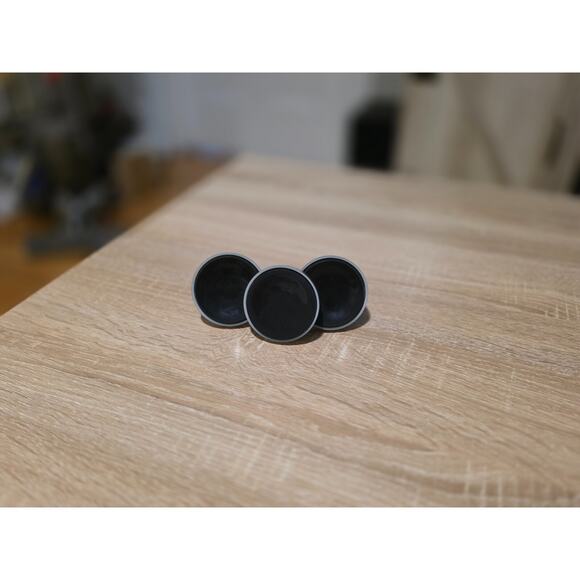 HOME SO Suction Cup Hooks for Shower, Bathroom, Kitchen | Hanging up to 15 lbs - Picture 2 of 2